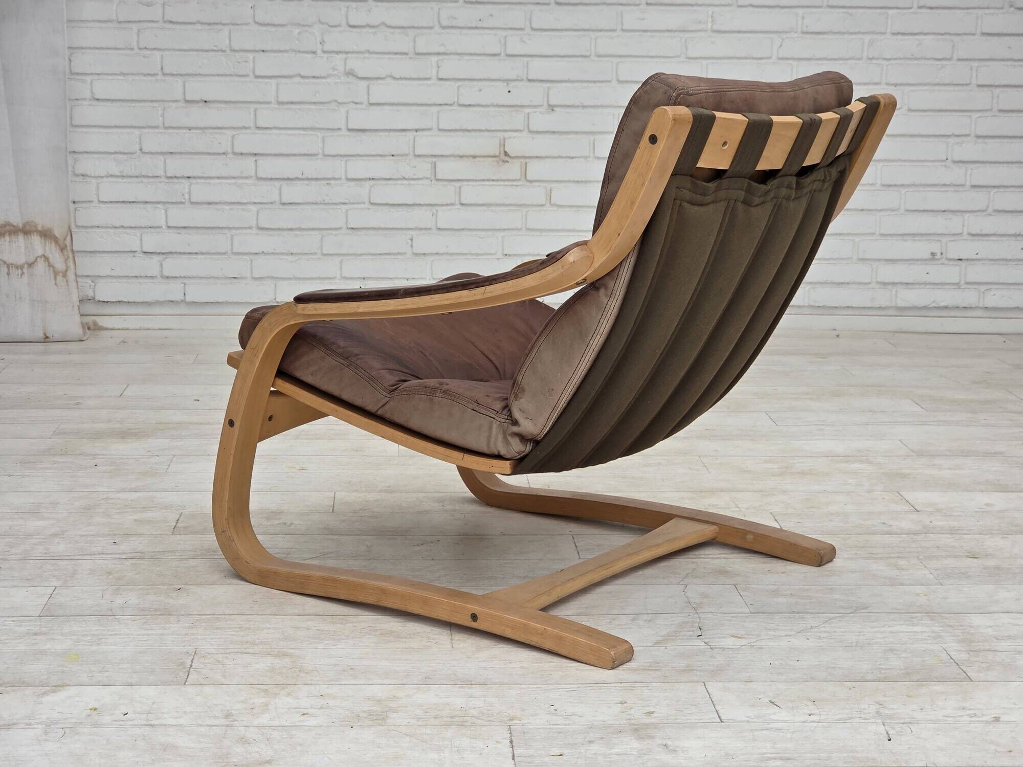 1970s, Swedish design by Åke Fribytter, armchair, leather, bentwood.