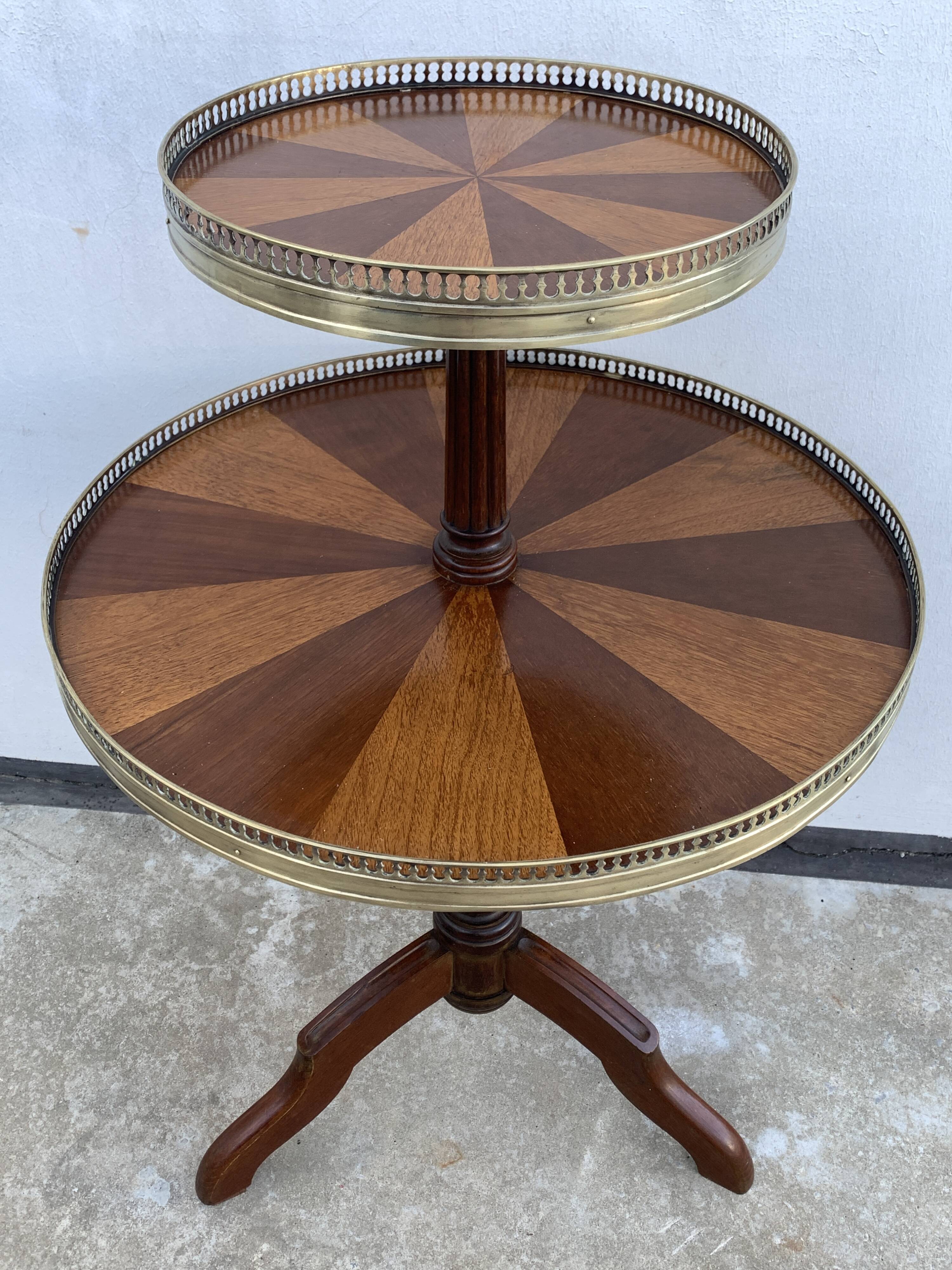 Late 19th century tripod pedestal table in wood marquetry