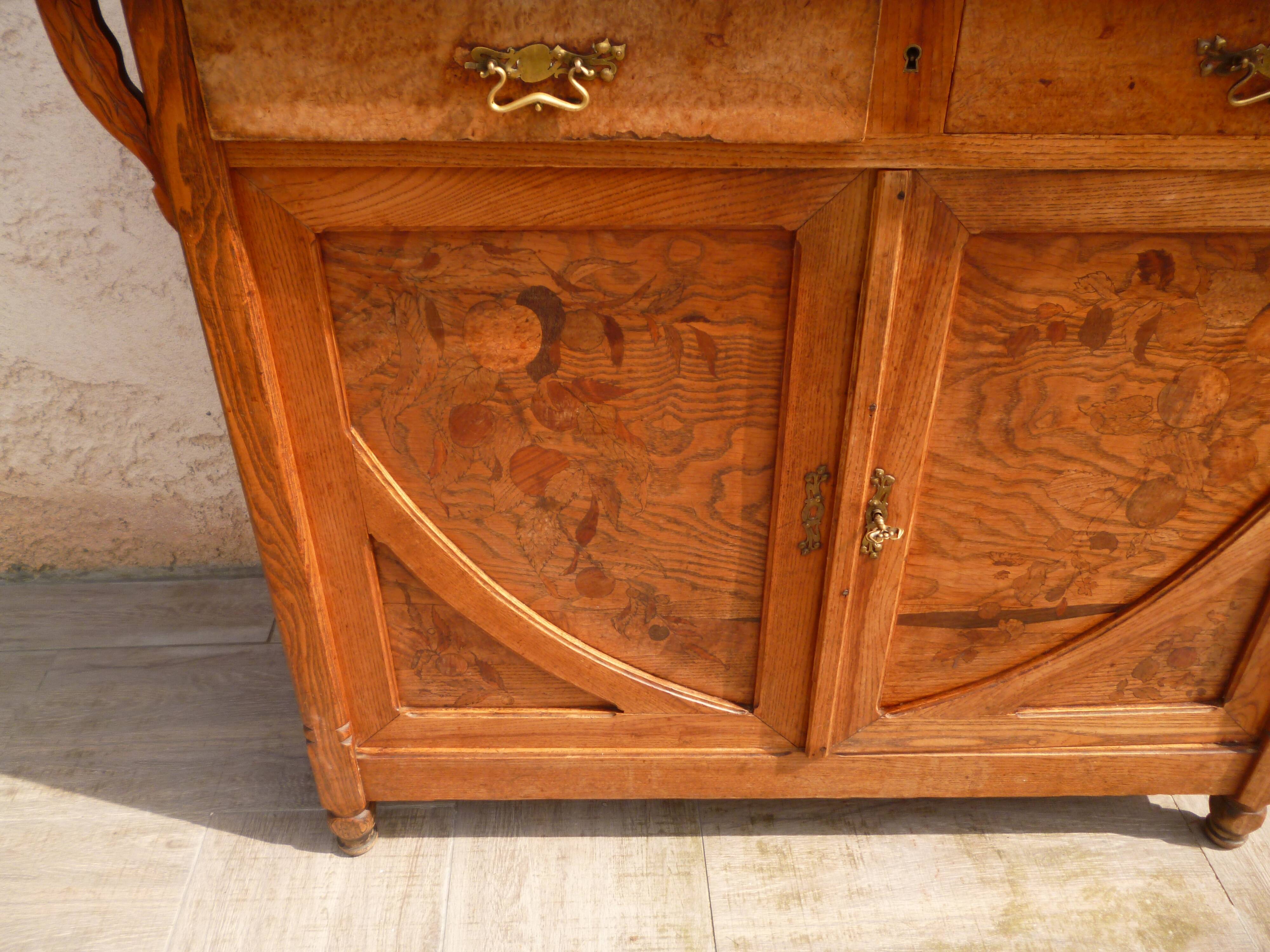 Two-body Art Nouveau buffet with Marquetry