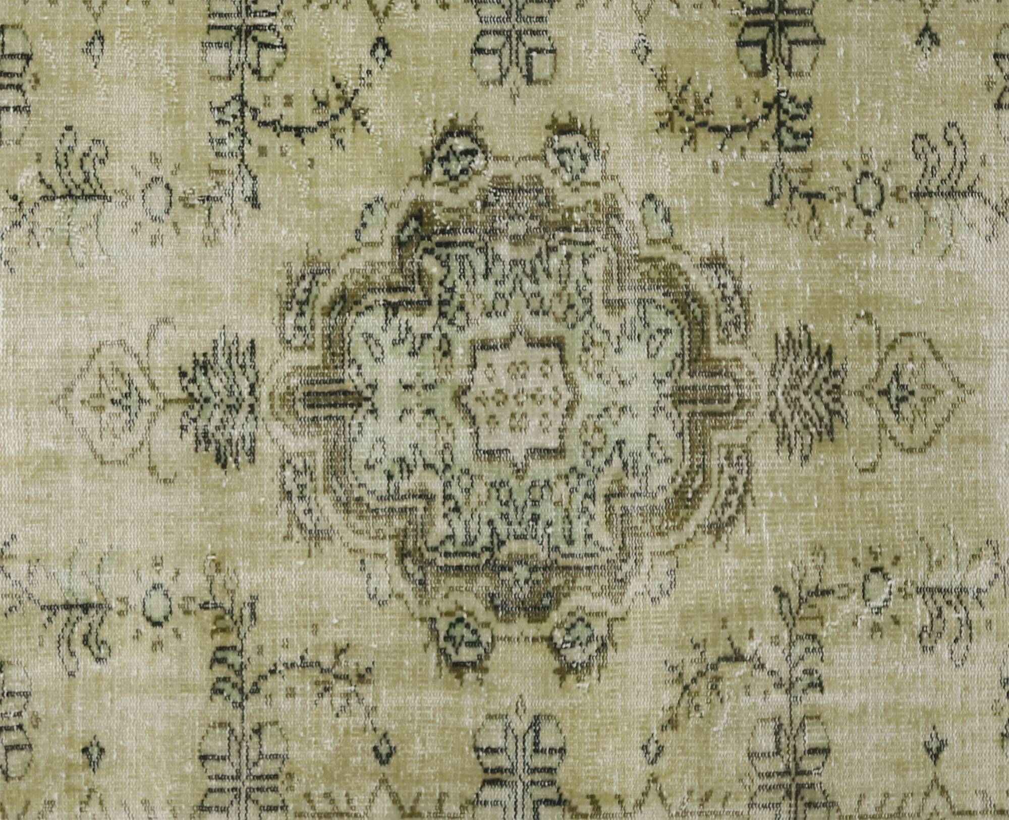 Vintage Turkish Medallion Rug Beige Green 265 x 168 cm