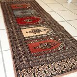 Tapis vintage fait main Bukhara de prière en laine rouge (45cm x 101cm)