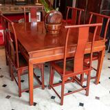 Set of 1 table + 6 antique Chinese chairs.