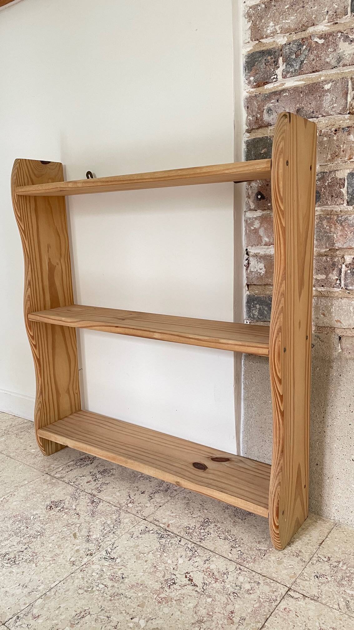 Vintage Solid Wood Shelf (Tabletop or Wall Mounted)