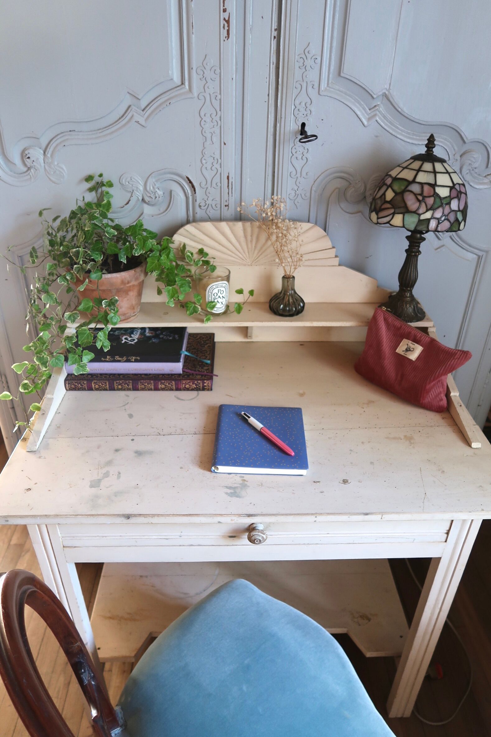 Art deco vanity desk