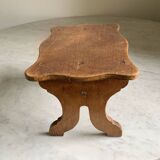 Plant stand footrest