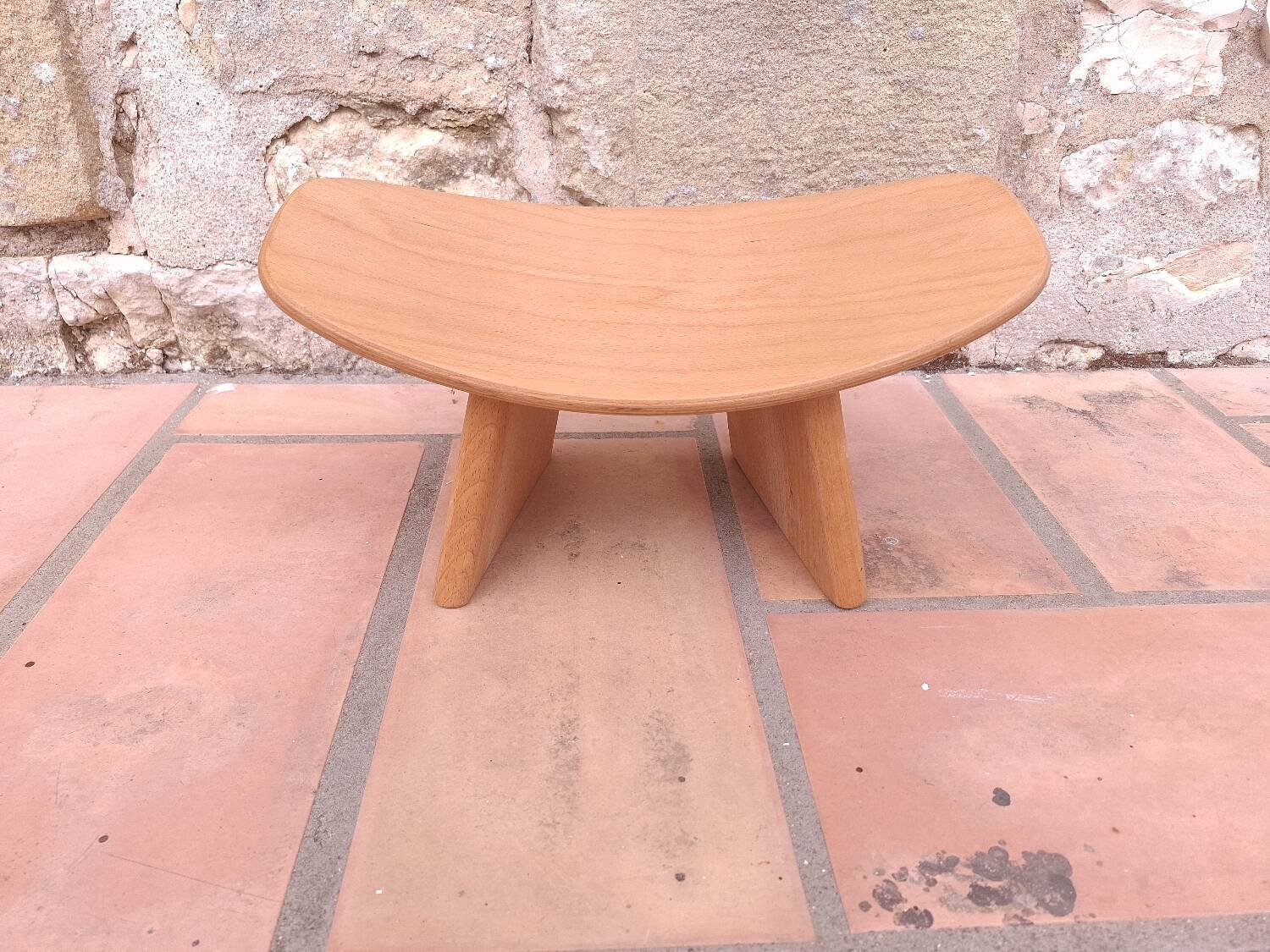 Alain Gaubert designer meditation stool