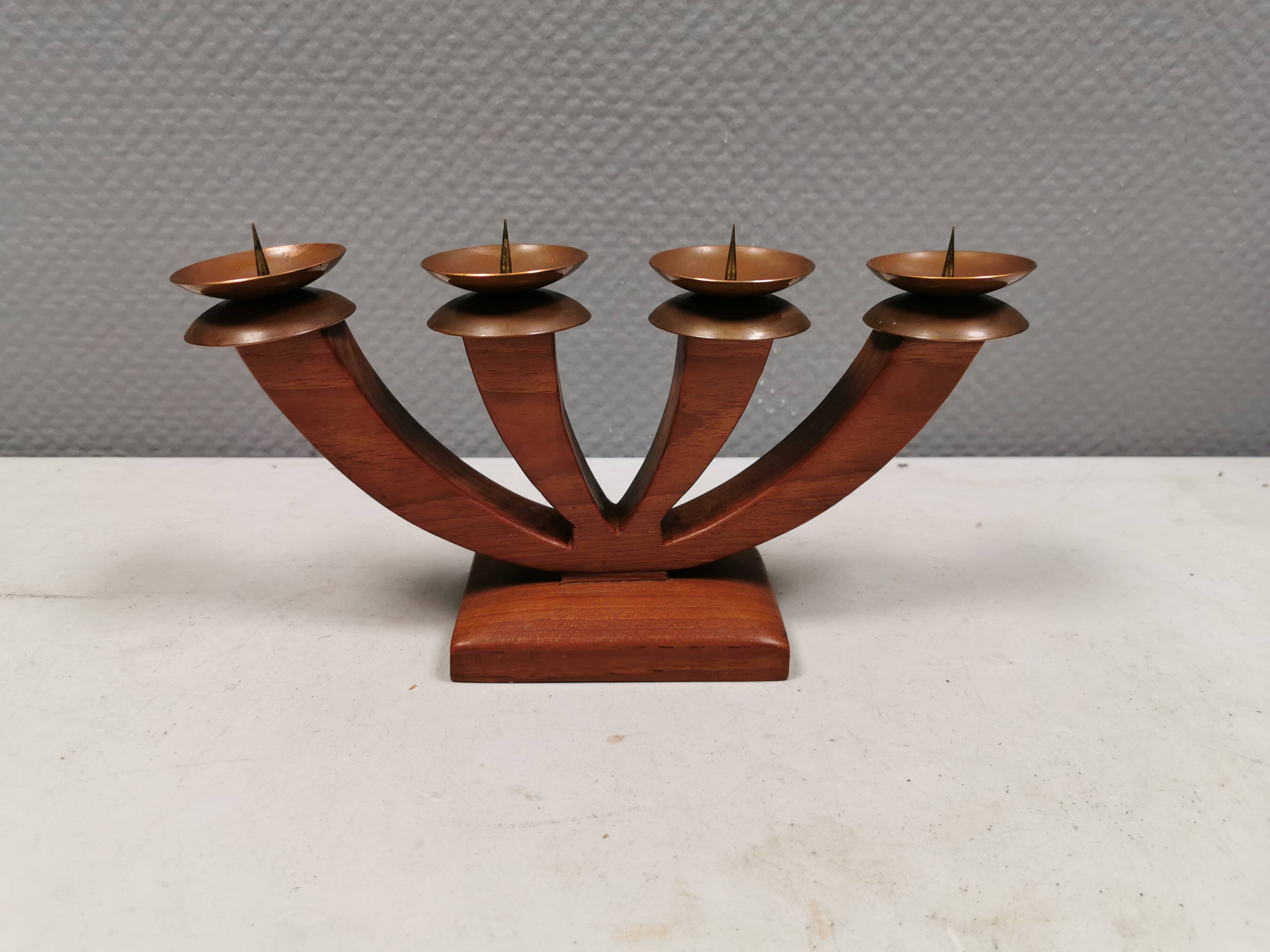 Candlestick/Advent candle holder, made of wood with 4 copper candle holders