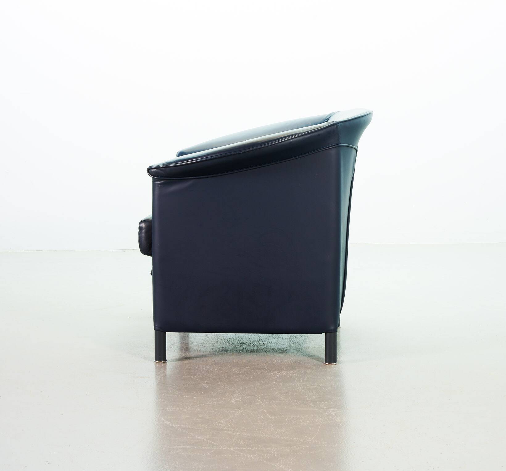 Wittmann Petrol Soft Leather Club Chair Model Aura  Designed by Paolo Piva