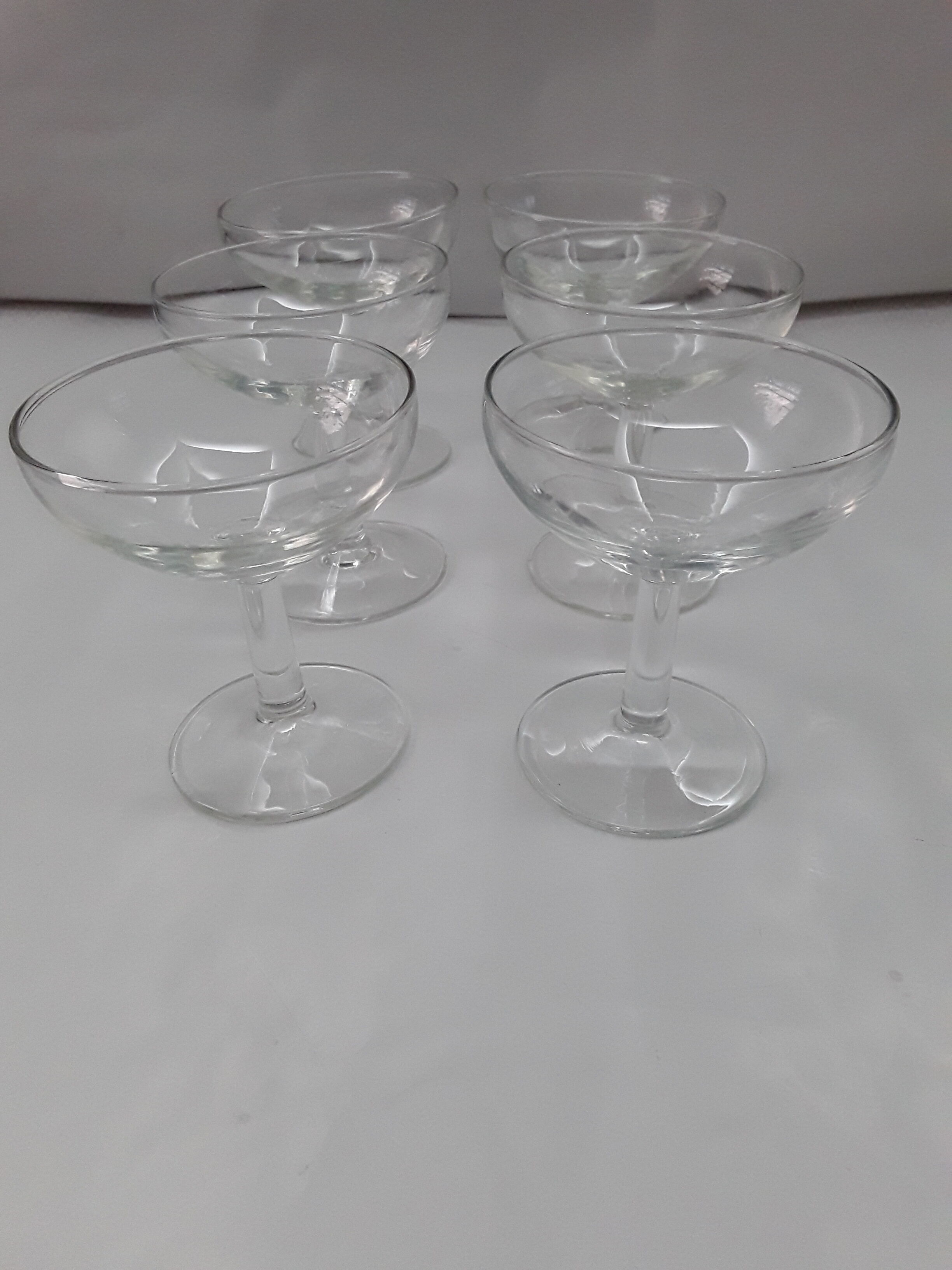 Lot of 6 champagne glasses