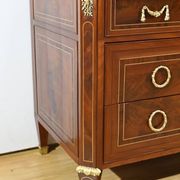 Rare Commode en Acajou, époque Louis XVI – 2ème partie XVIIIe