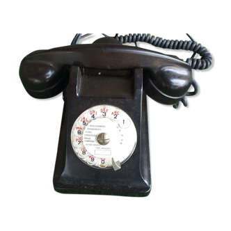 Black Bakelite office phone 50/60'