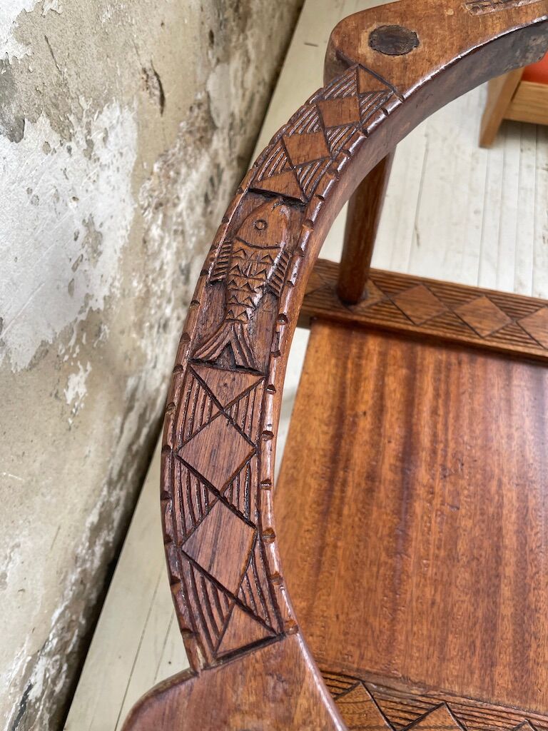 Low chair côte d'ivoire