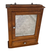 Pharmacy cabinet