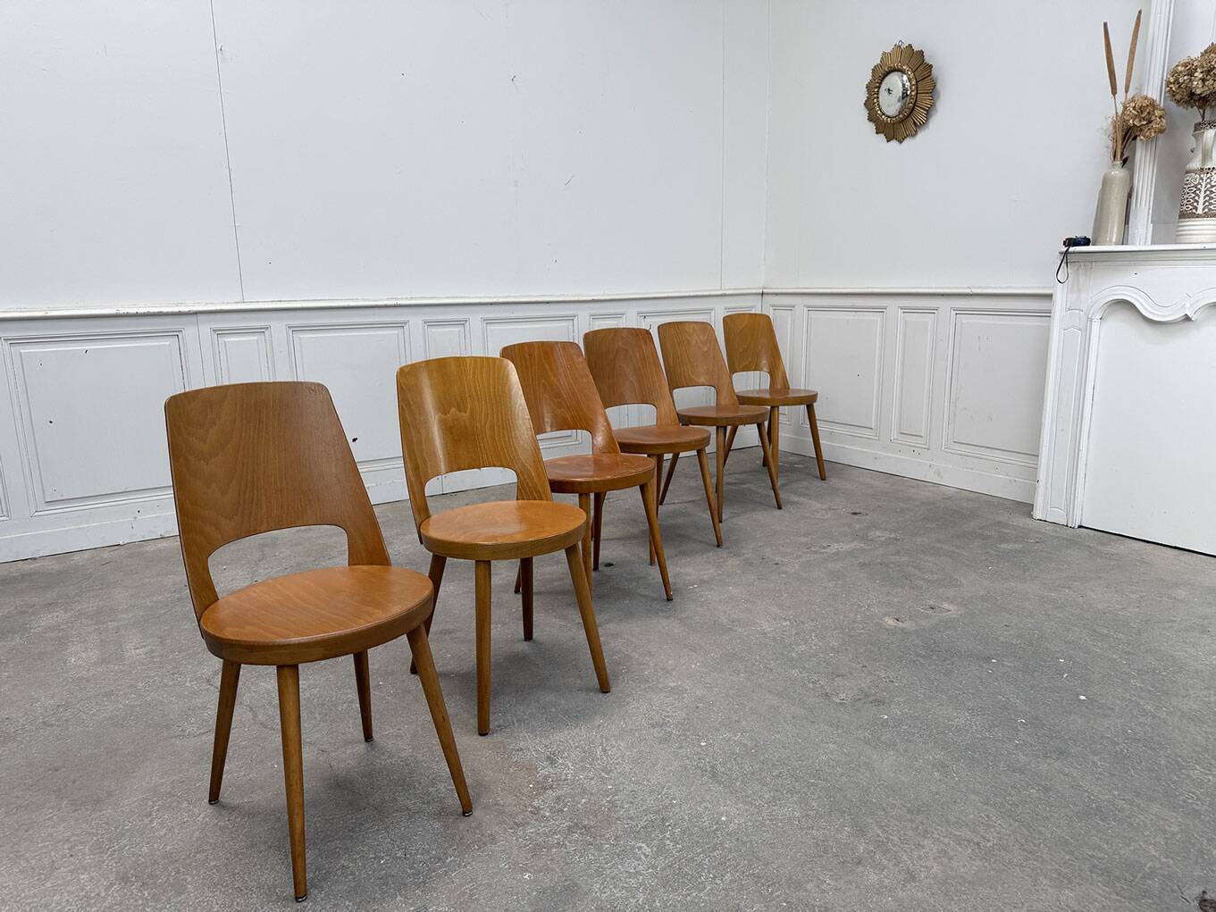Suite de 6 chaises Baumann en hêtre