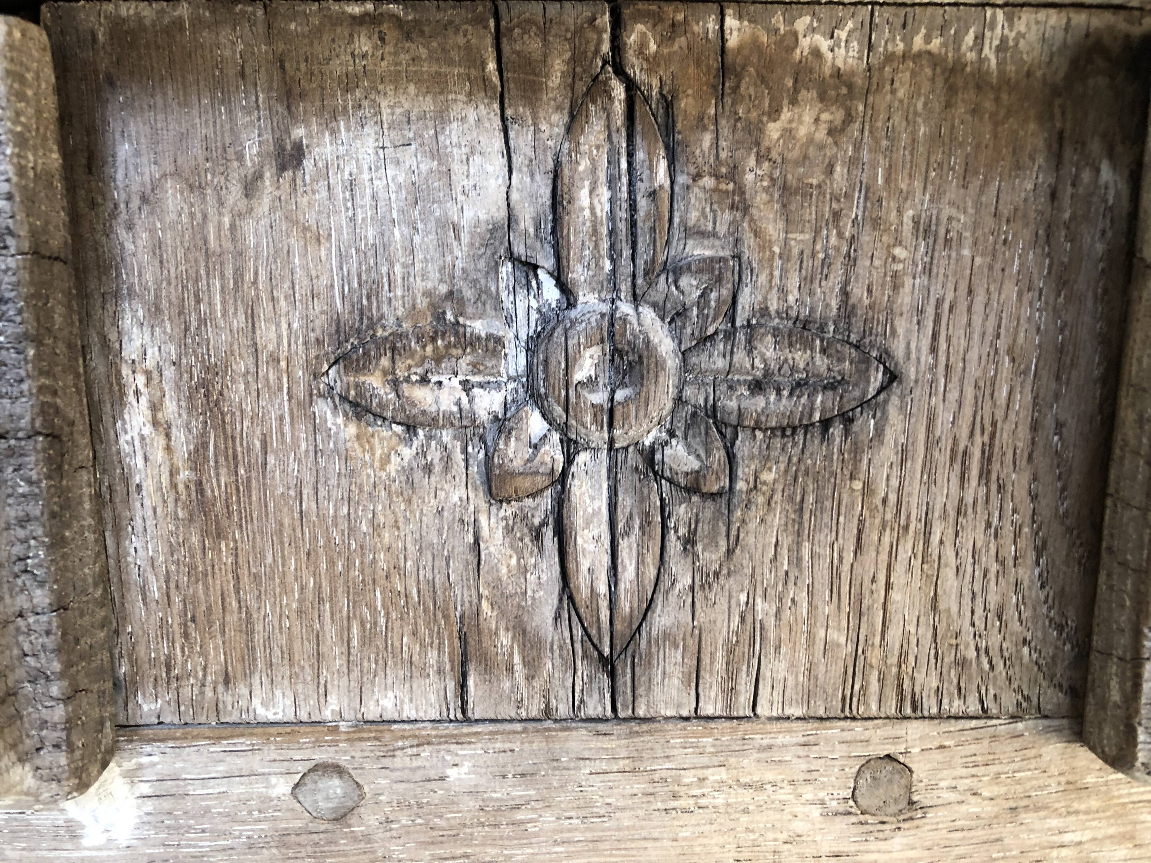 Buffet de style Louis XV