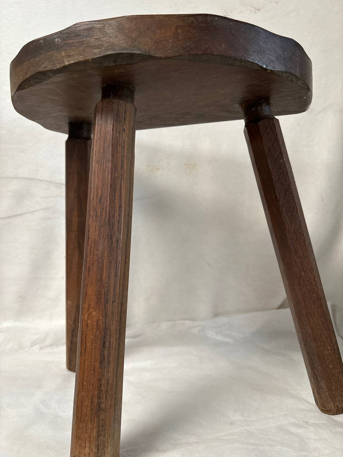 Children's tripod stool for plant holders