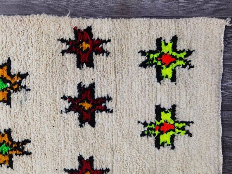 Traditional handmade pure wool Berber rug size 150 x 250 cm.