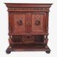 Meuble crédence Renaissance en noyer 19ème