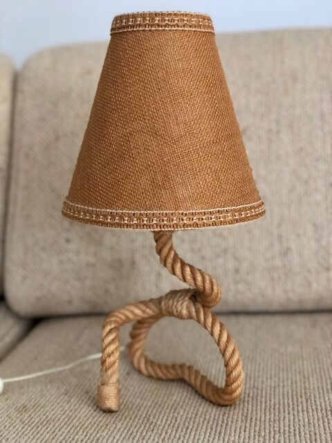 Table lamp rope and raffia