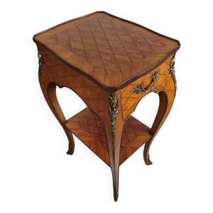 Table d'appoint Louis - marqueterie