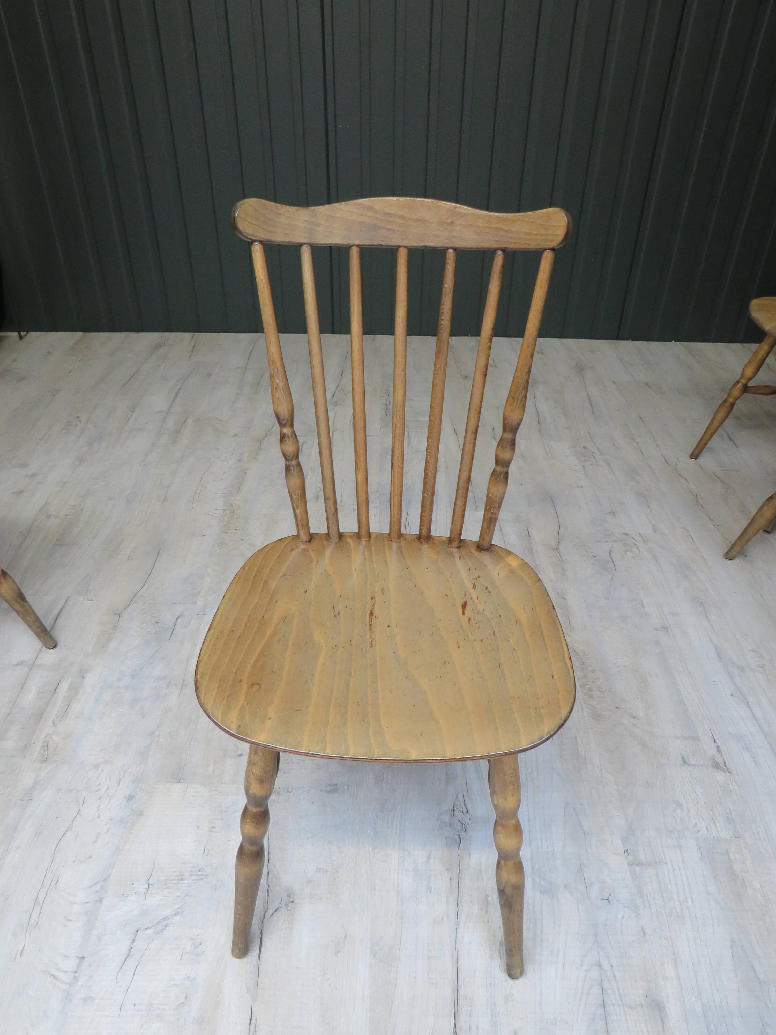 Suite of 8 chairs bistro model Tacoma Baumann