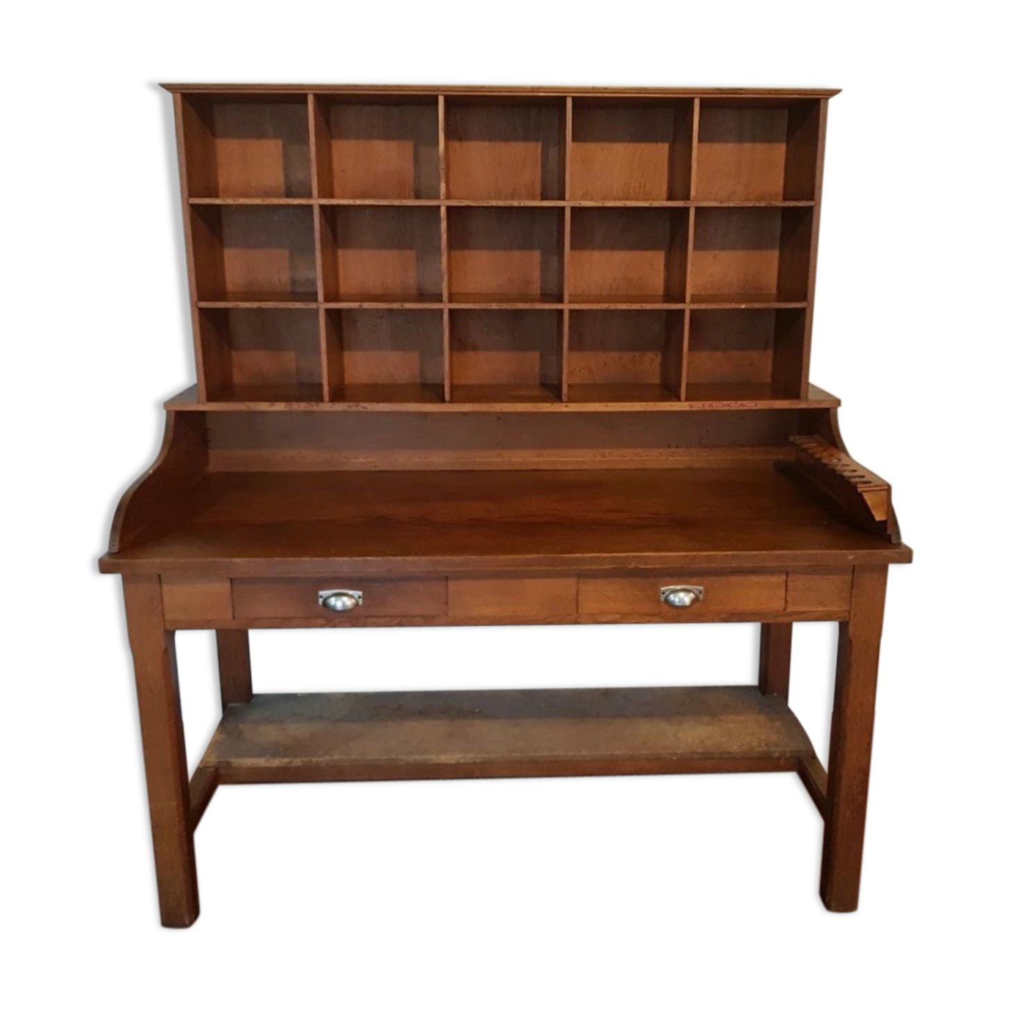 Postal sorting office