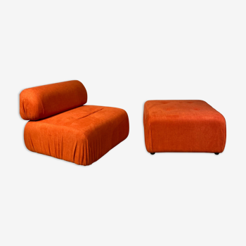 Lounge chairs with ottoman