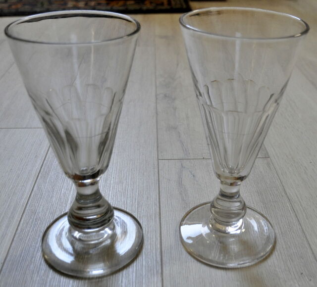 Duo of absinthe glasses