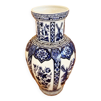 Vase en porcelaine