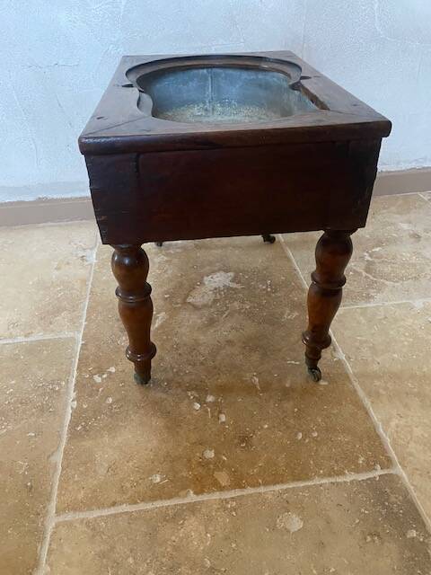 Mahogany bidet Napoleon III with zinc interior