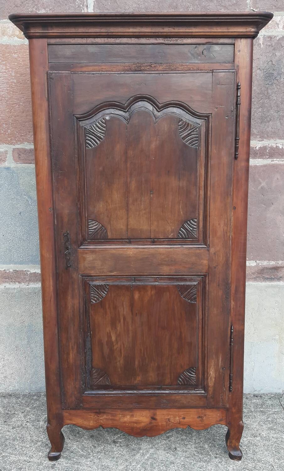 19th century hosiery maker