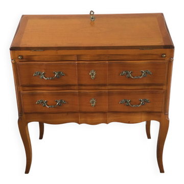 Bureau with a curved back in cherry wood