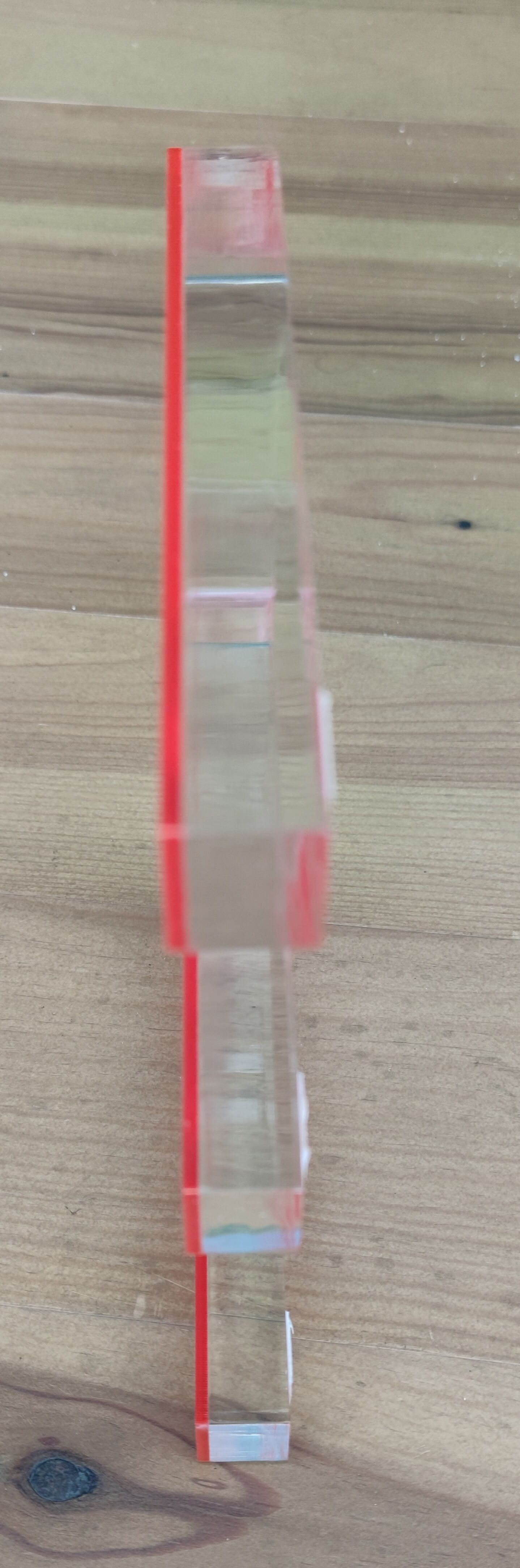 Sign letter in plexi