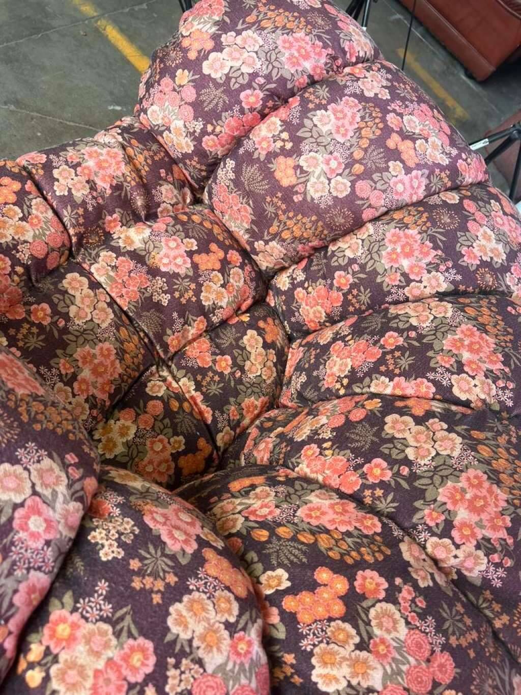 Ensemble de 2 banquettes/fauteuils/sièges fleuris vintage