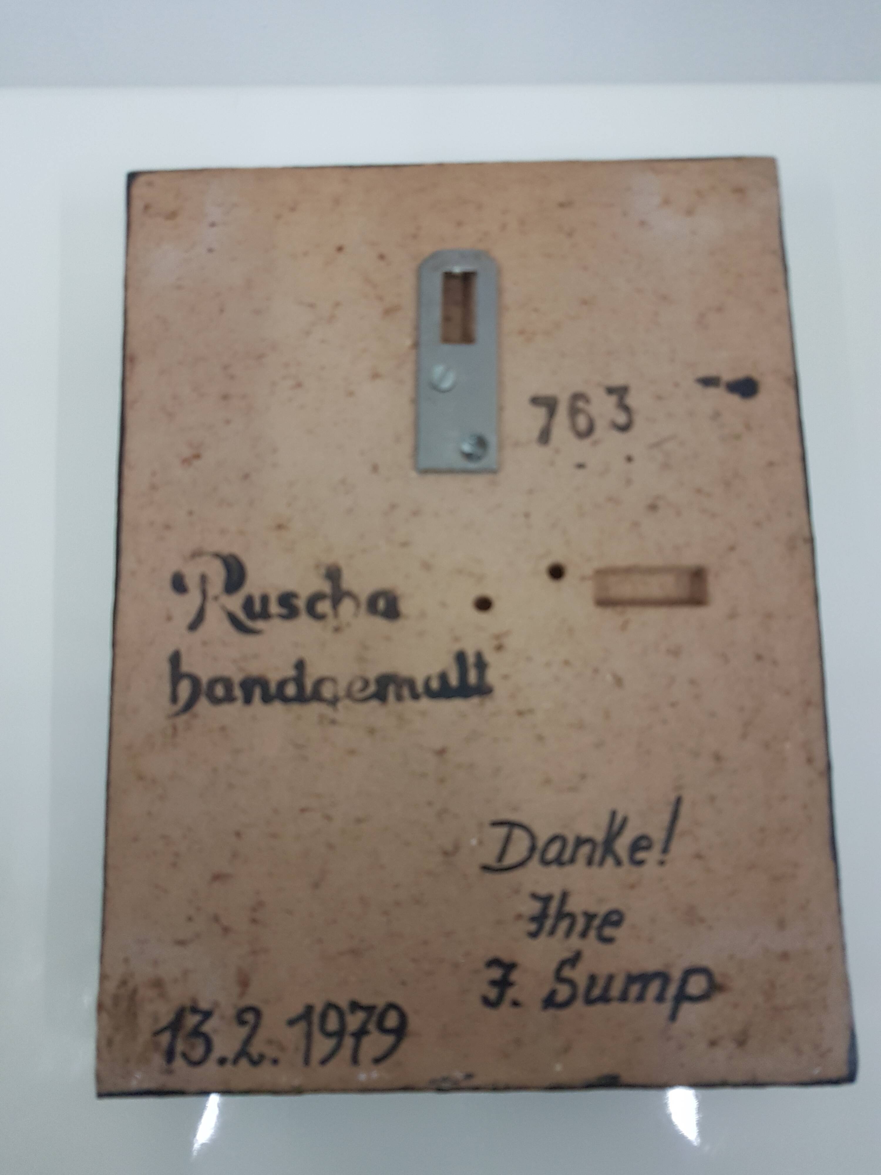 Carreau en céramique Ruscha Designer, années 1970.