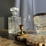 Small golden hand candlestick with a round loop handle D8 H6.5