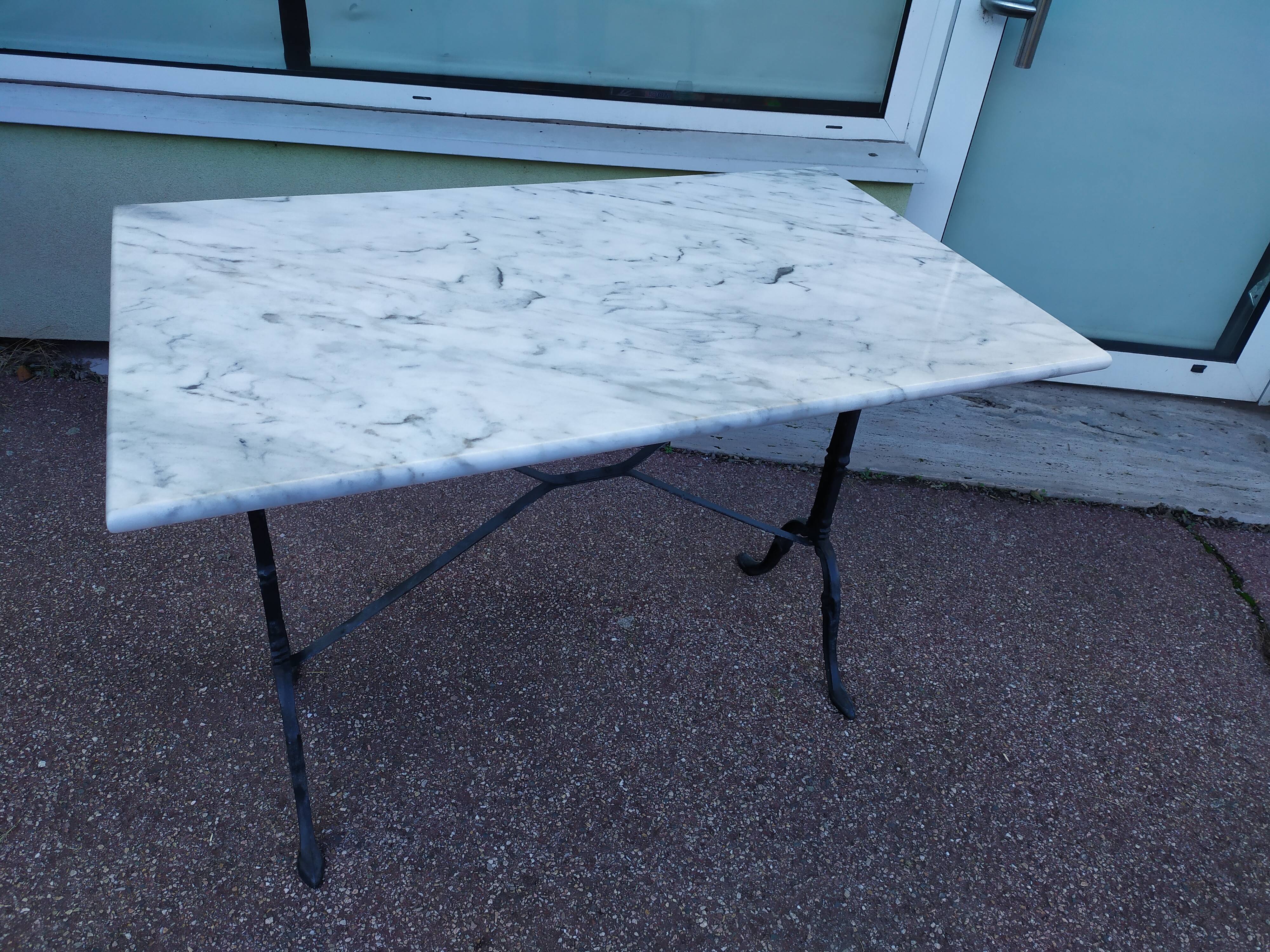 Marble bistro table