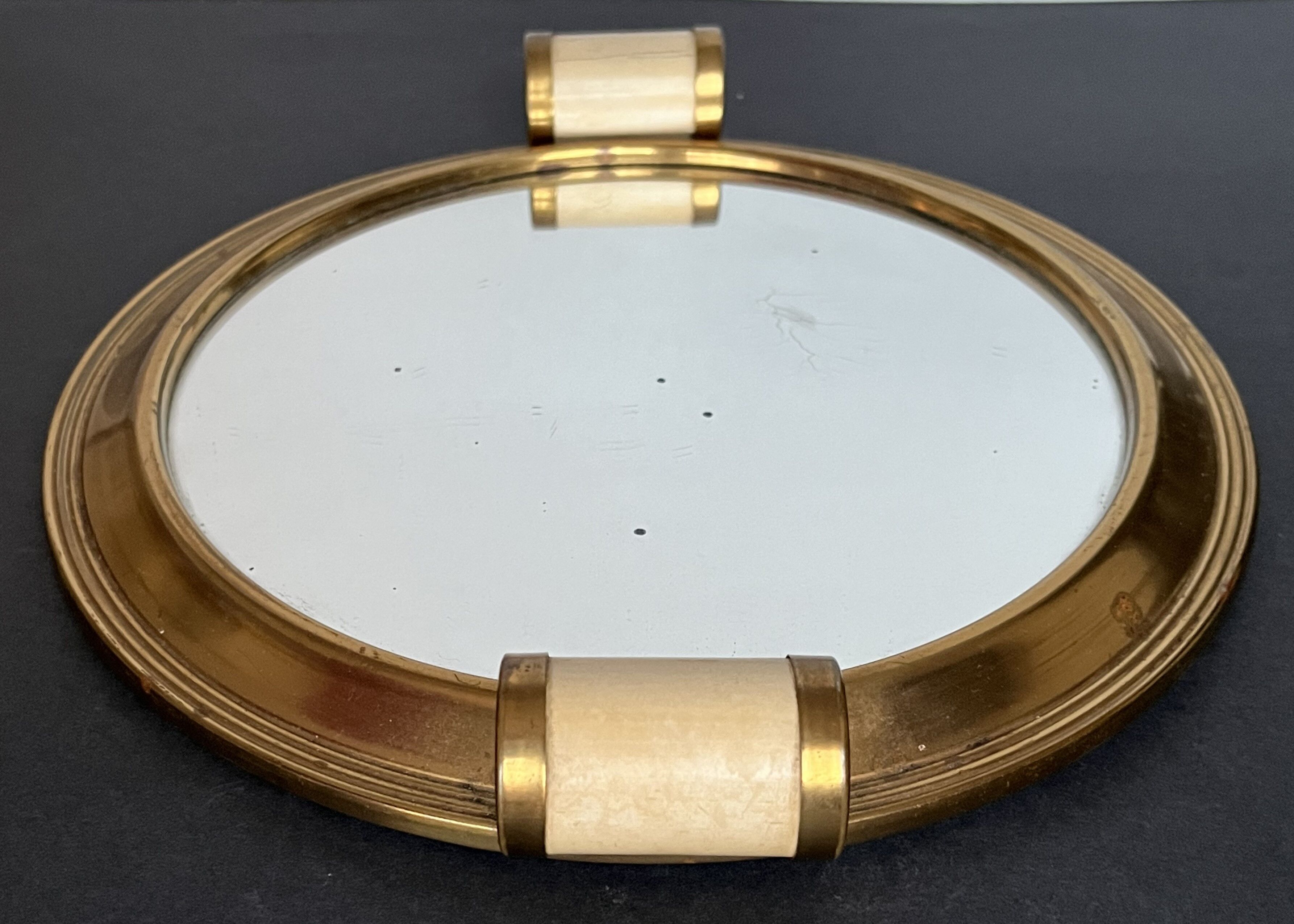 Mirror tray