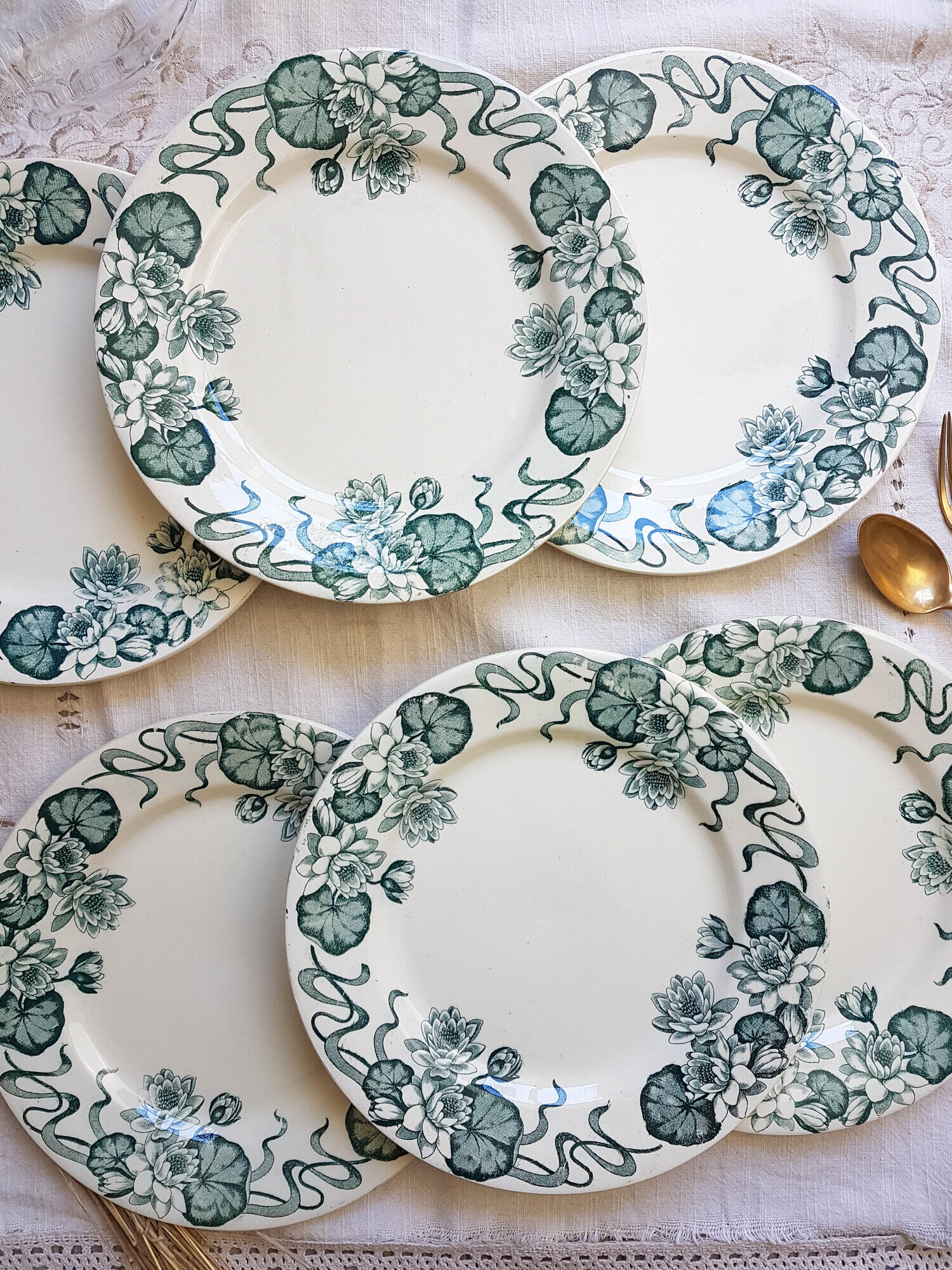 Lot de 6 assiettes plates Terre de Fer "Nénuphar" R&A Salins