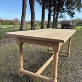 Beautiful solid oak farmhouse table