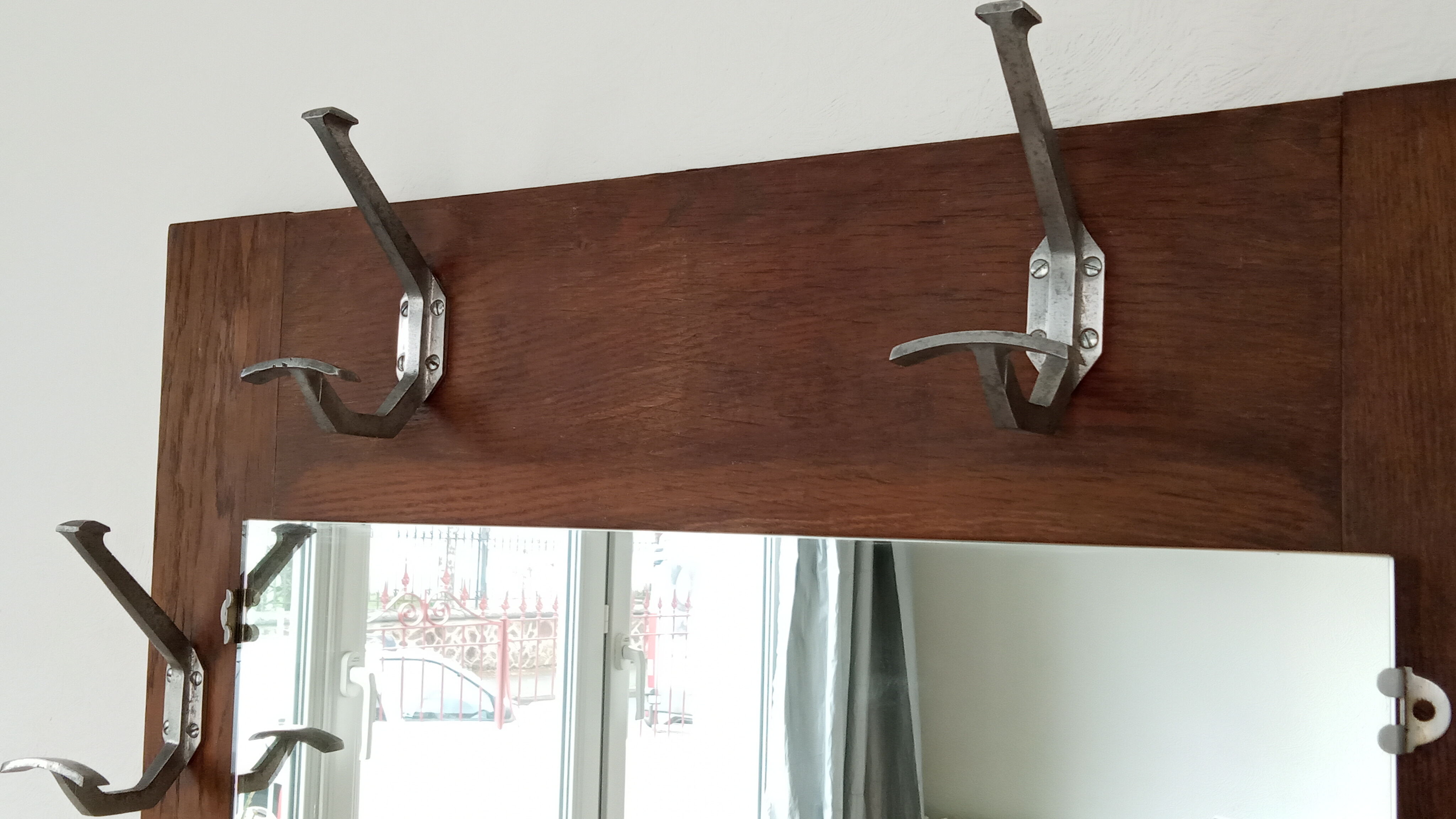 Oak cloakroom from the 1940s