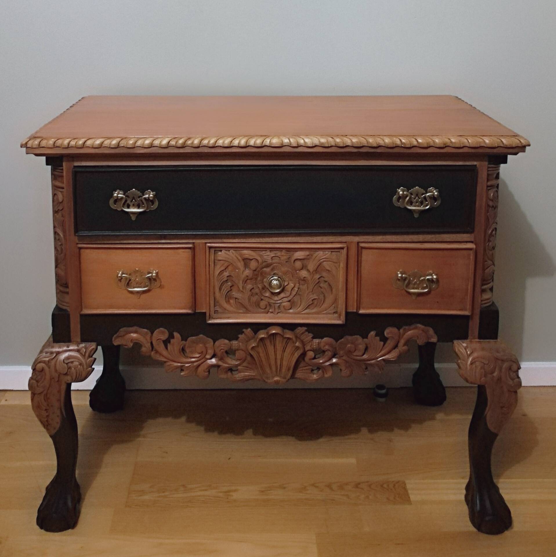 English chest of drawers