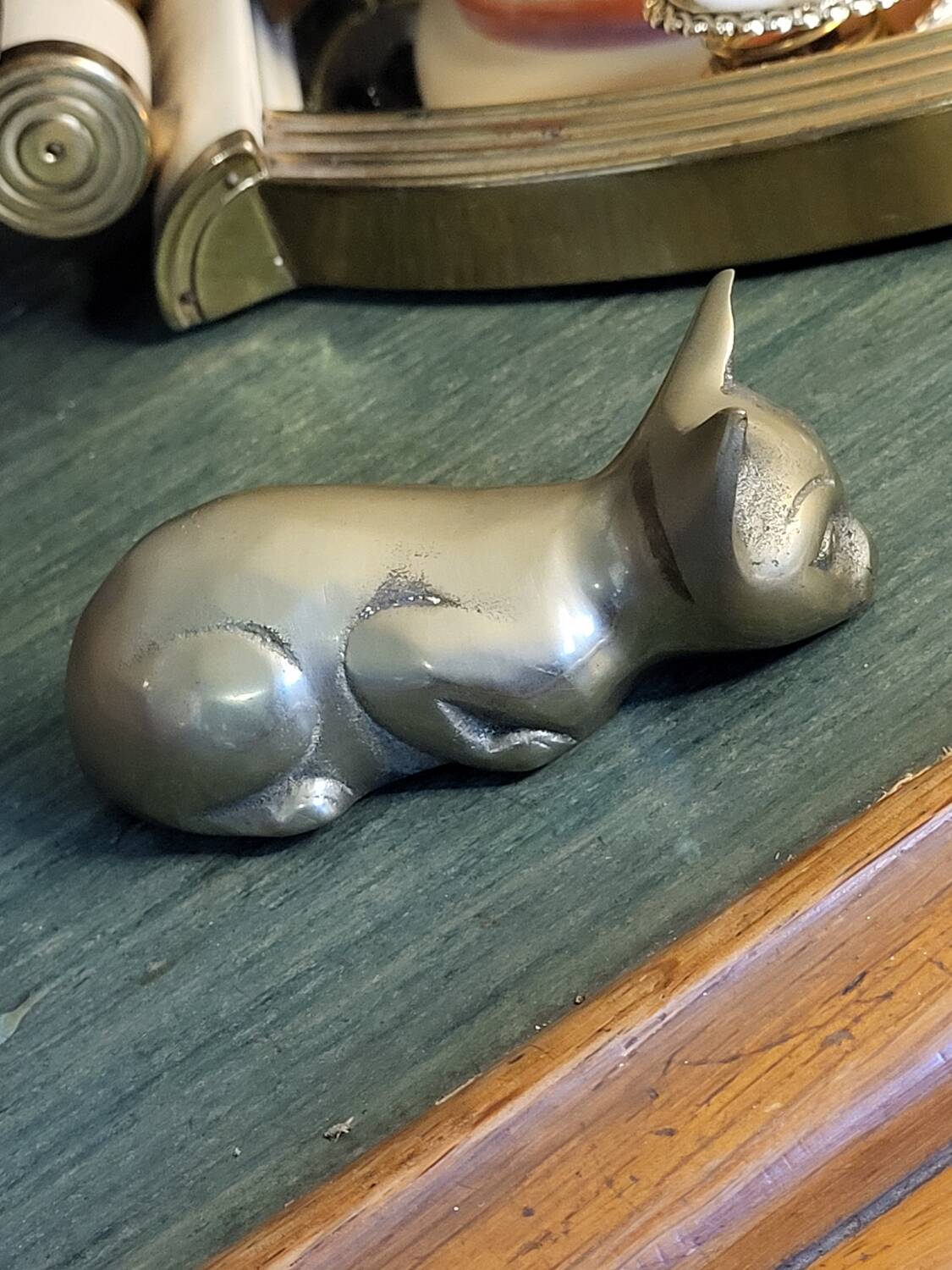 Brass cat