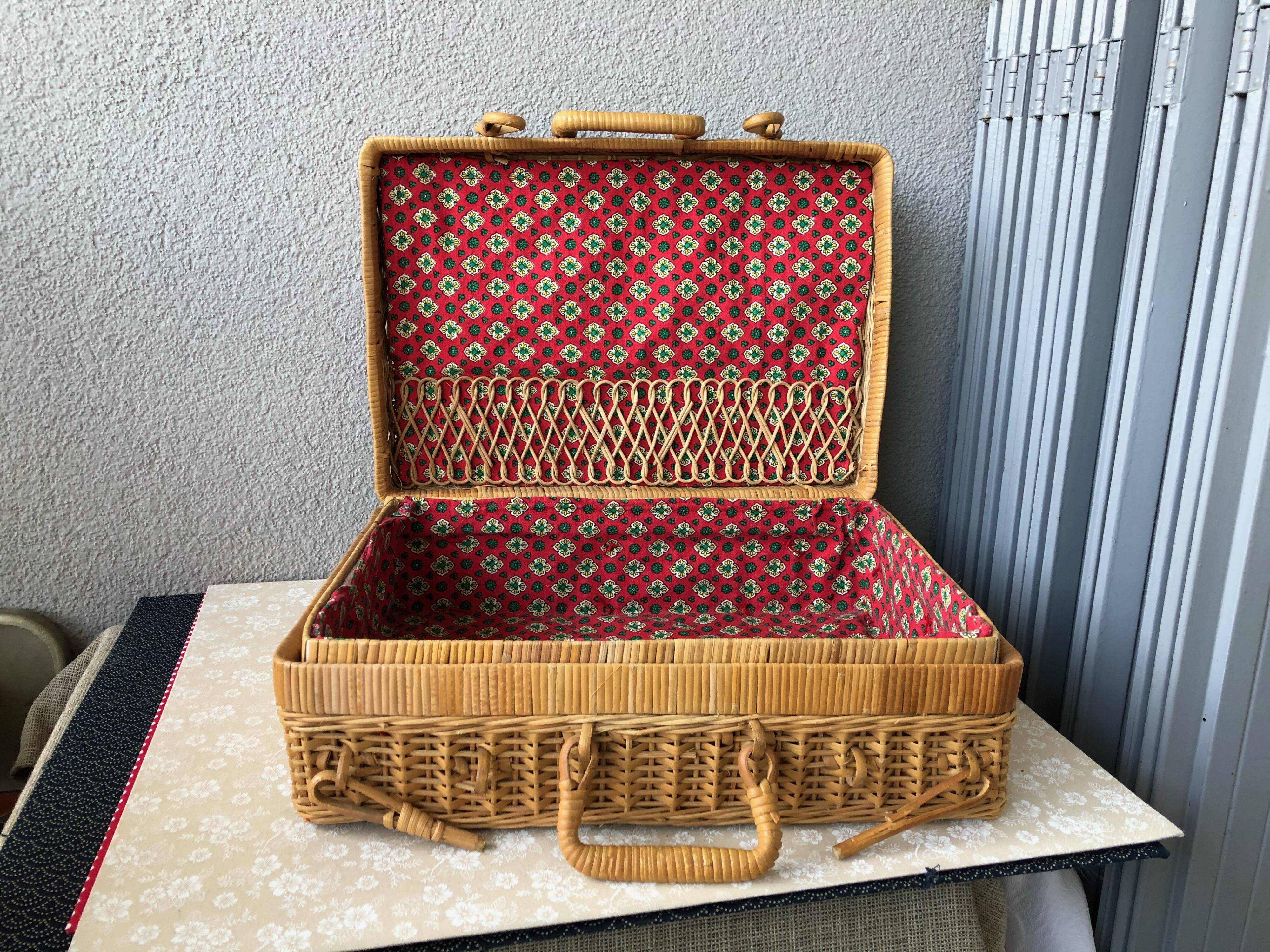Wicker suitcase