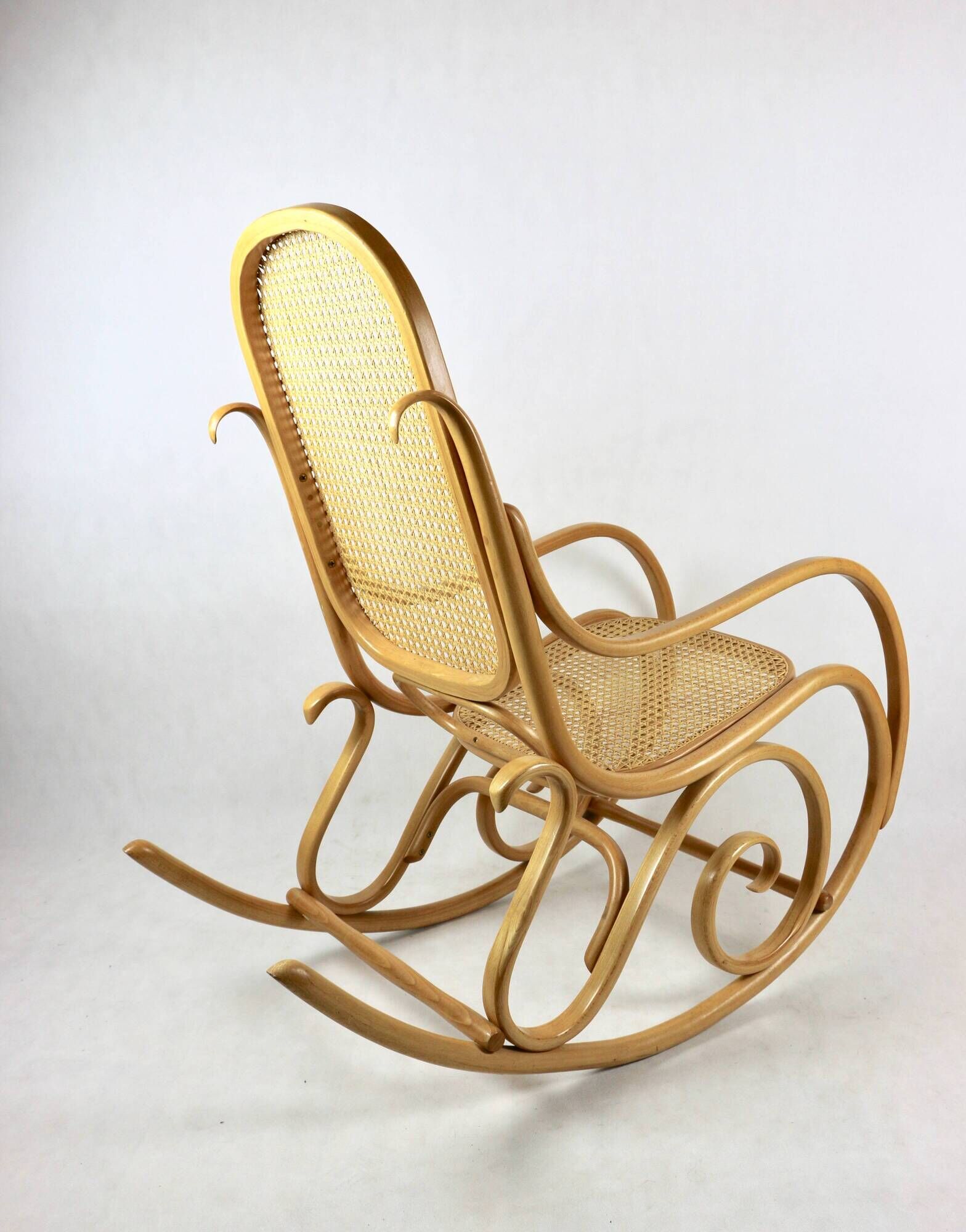 Rocking Chair Vintage en Bois Naturel, rapia naturel
