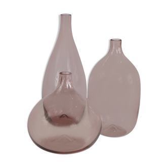 Trois vases en verre de Murano, Nason, rose foncé.