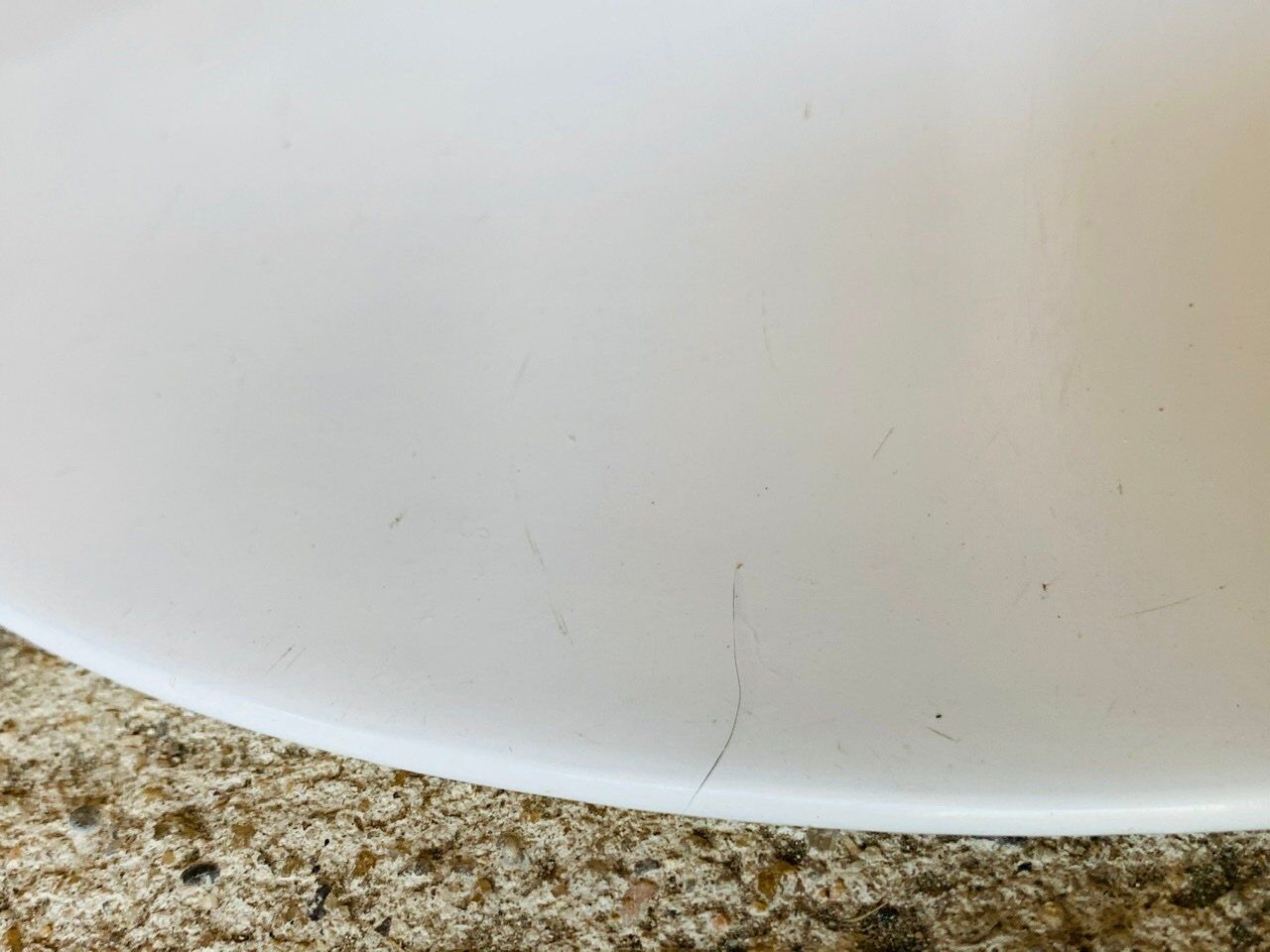 Eero Saarinen coffee table, oval, "Tulip" by Knoll International, circa 70's