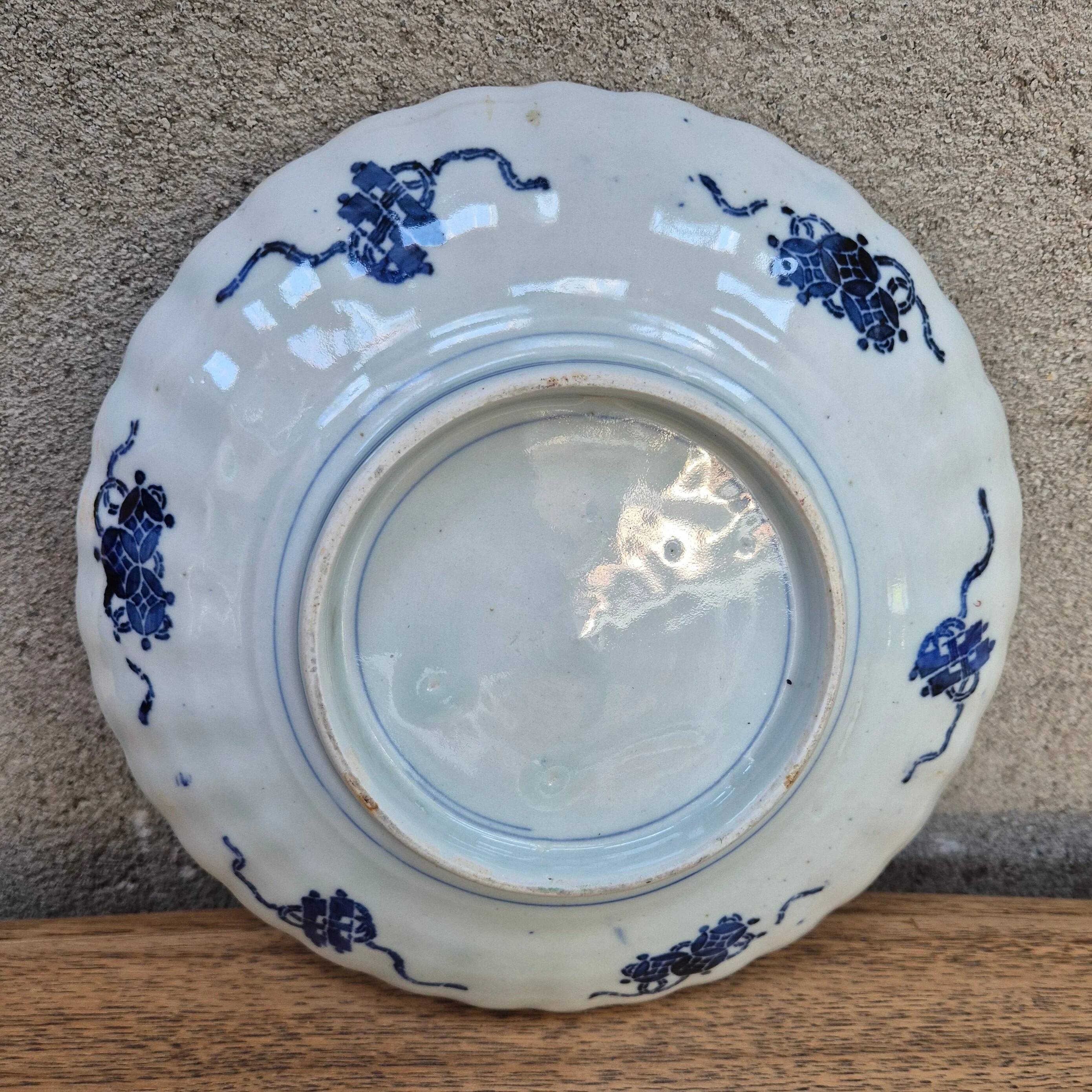 Decorative porcelain plate