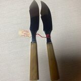 Bakelite cheese knives