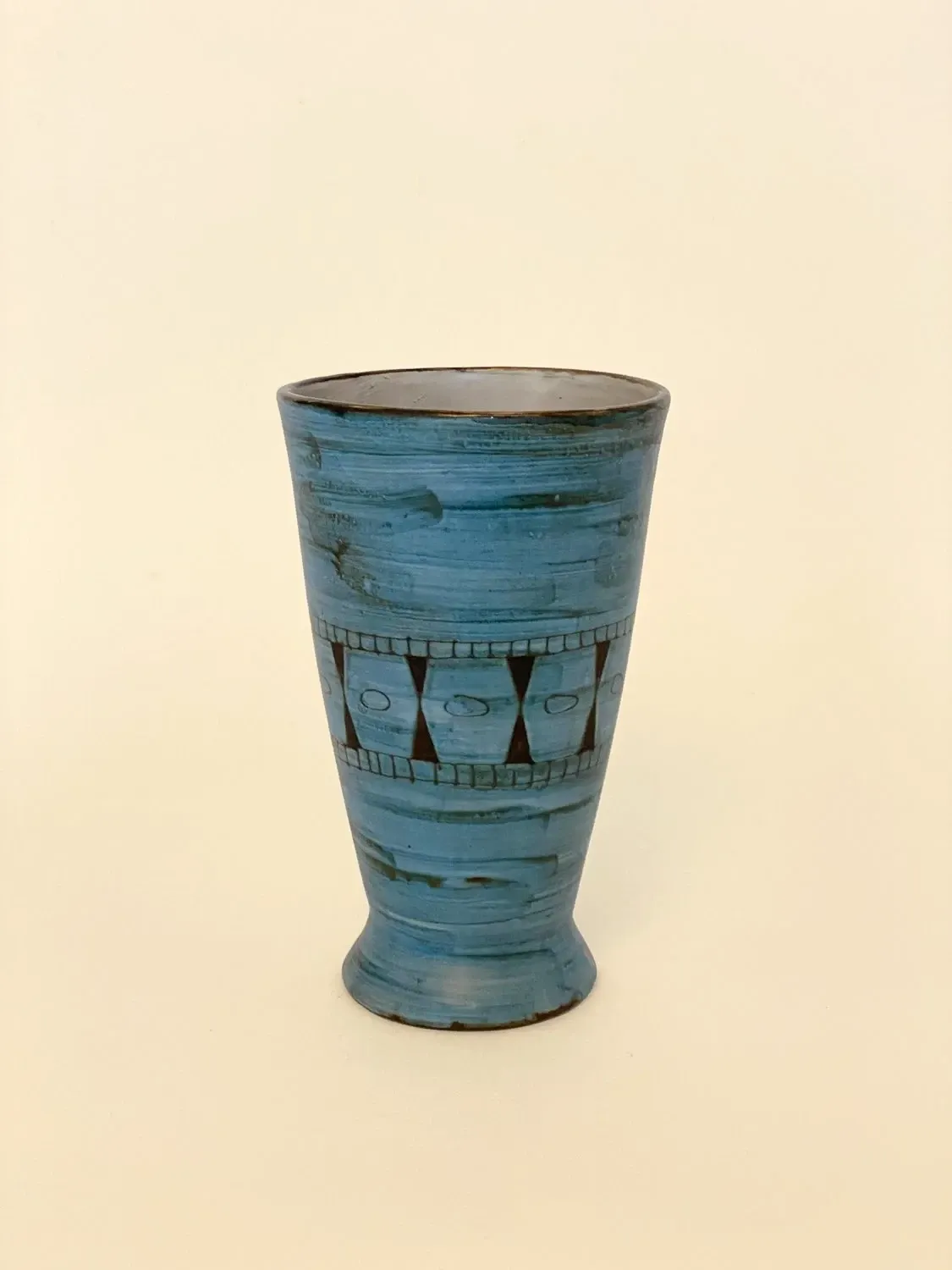 Ceramic vase by Alain Maunier